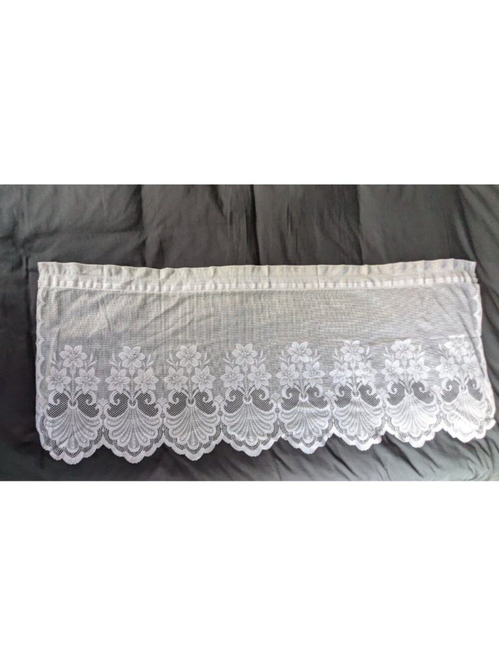 Vtg Floral Lace Sheer Rod Pocket Valance Curtain Panel Scalloped 56” x 24”